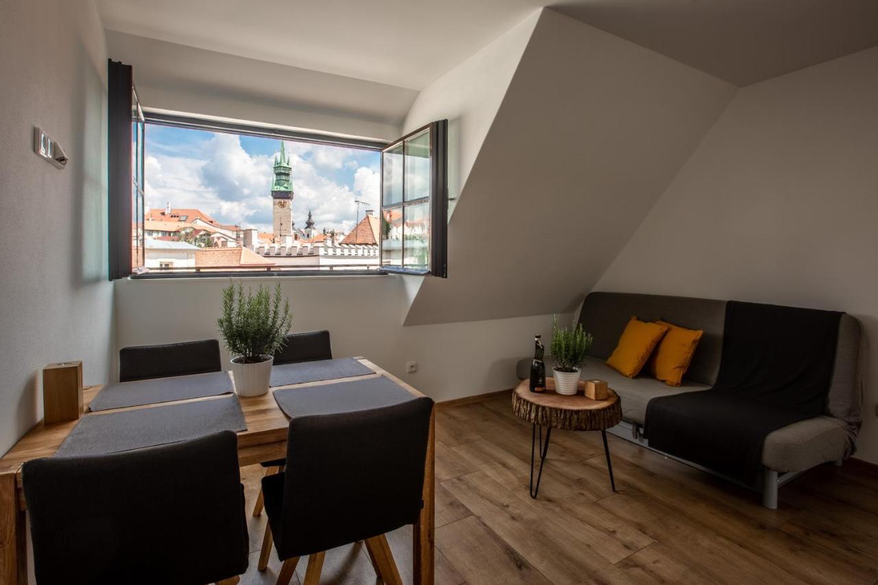Apartmany Na Mikulasskem Namesti Znojmo Eksteriør billede